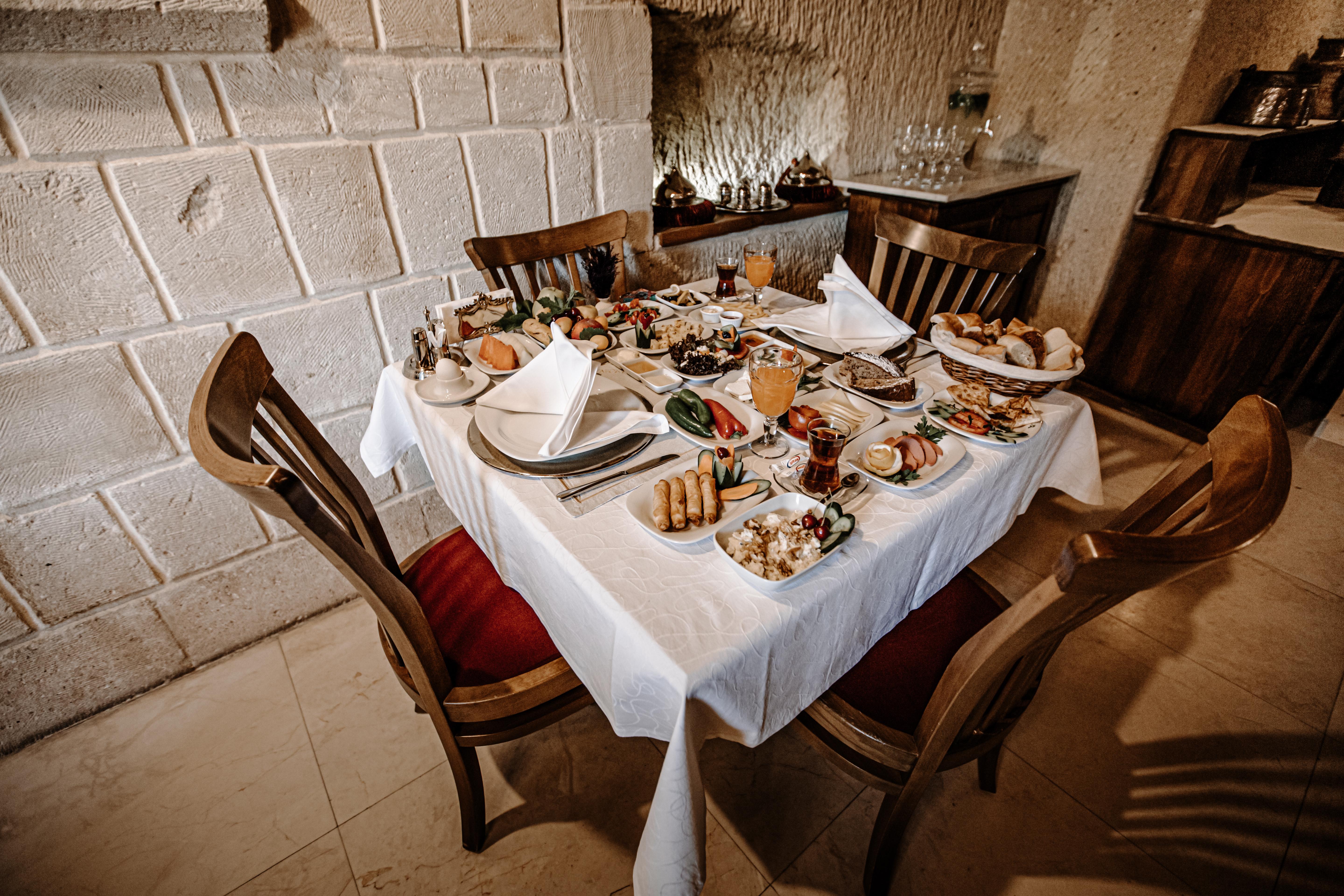 Tafoni Houses Cave Hotel Ortahisar Exterior photo
