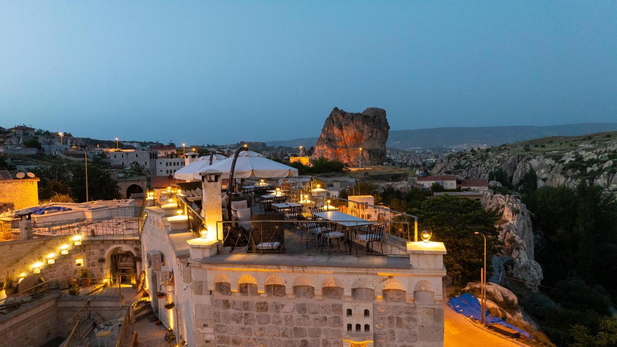 Tafoni Houses Cave Hotel Ortahisar Exterior photo