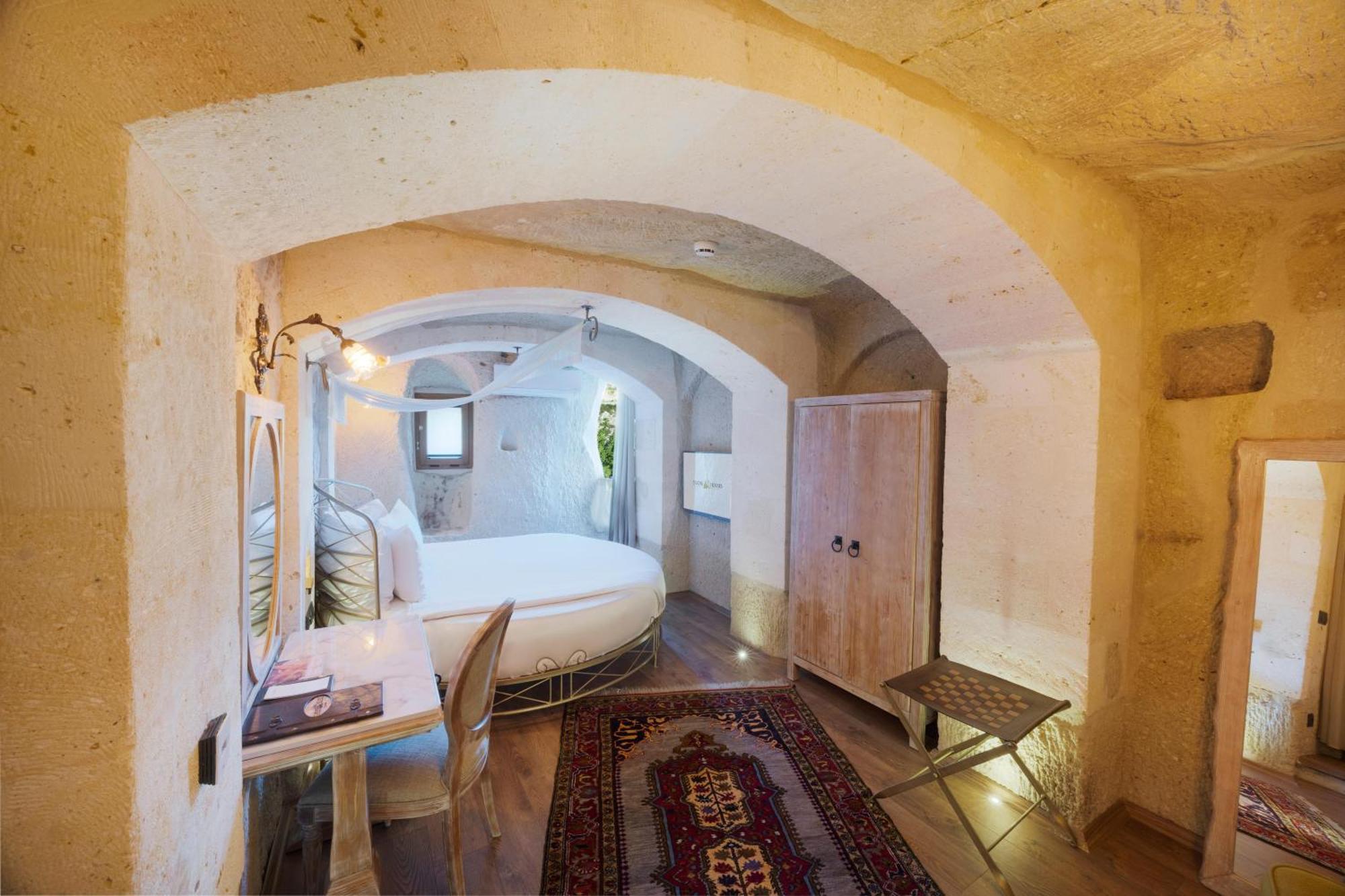 Tafoni Houses Cave Hotel Ortahisar Exterior photo