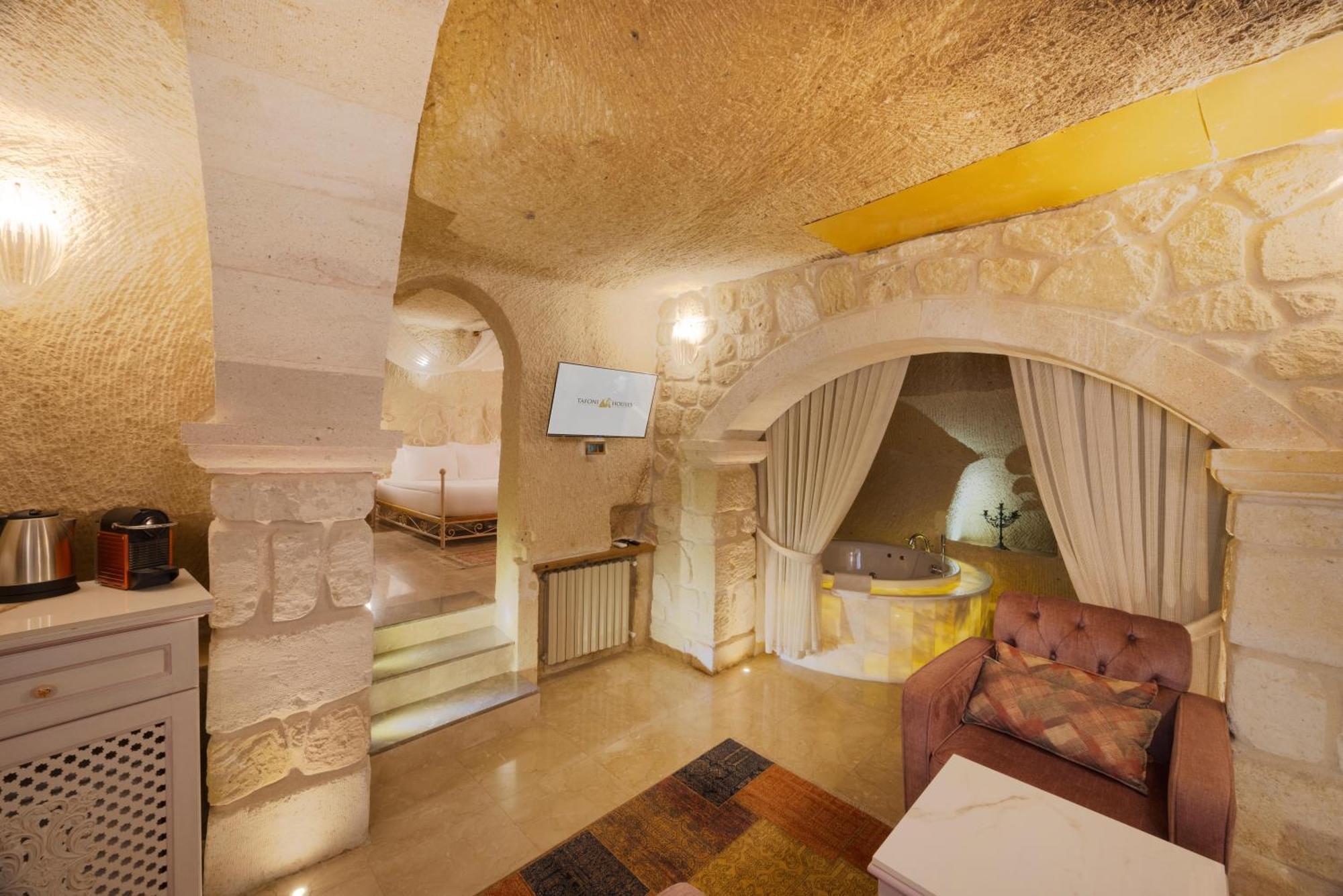 Tafoni Houses Cave Hotel Ortahisar Exterior photo