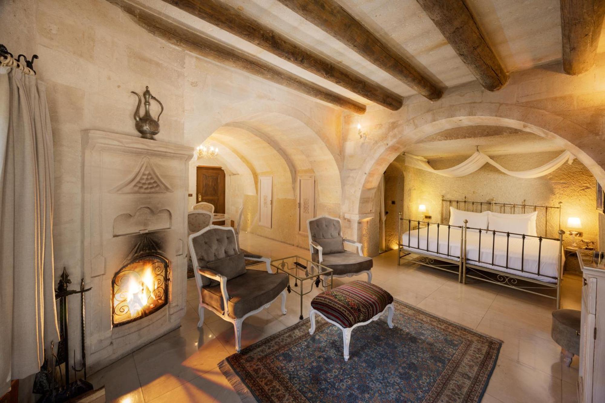 Tafoni Houses Cave Hotel Ortahisar Exterior photo